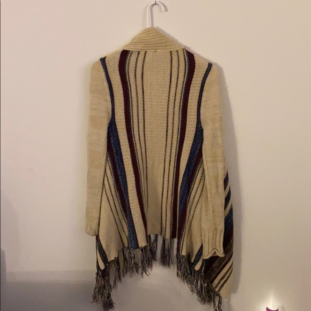 Shawl - Picture 3 of 3